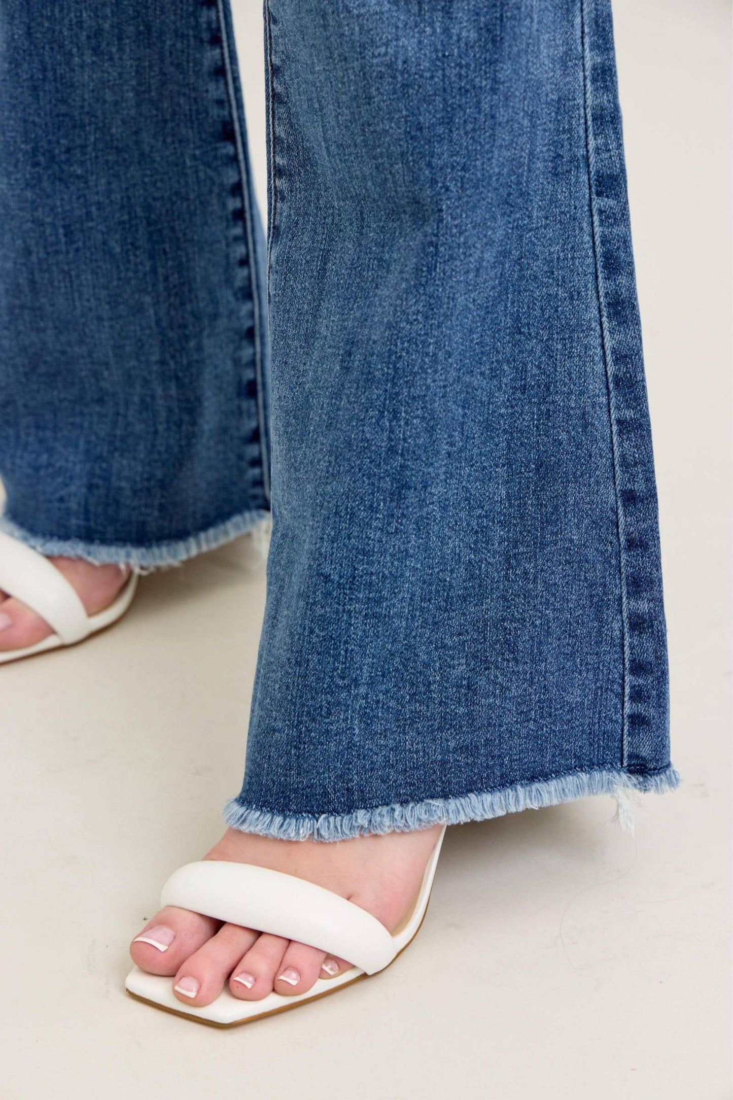 Judy Blue Mid Rise Vintage Fray Hem Flare